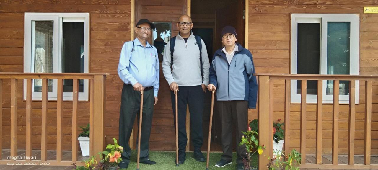 Vanprastha Resorts Dwarahat 外观 照片