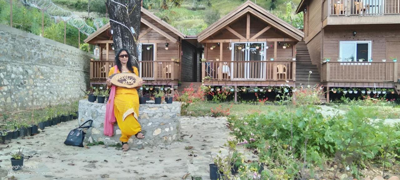 Vanprastha Resorts Dwarahat 外观 照片