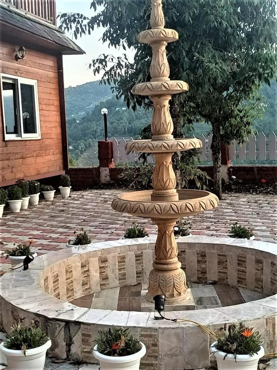 Vanprastha Resorts Dwarahat 外观 照片