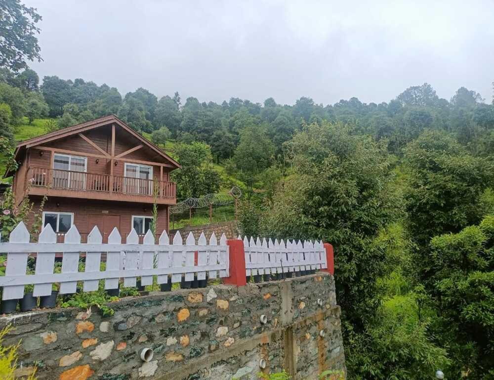 Vanprastha Resorts Dwarahat 外观 照片